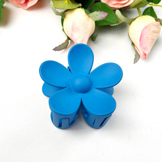 Daisy Hair Claw Clip: Dark Blue