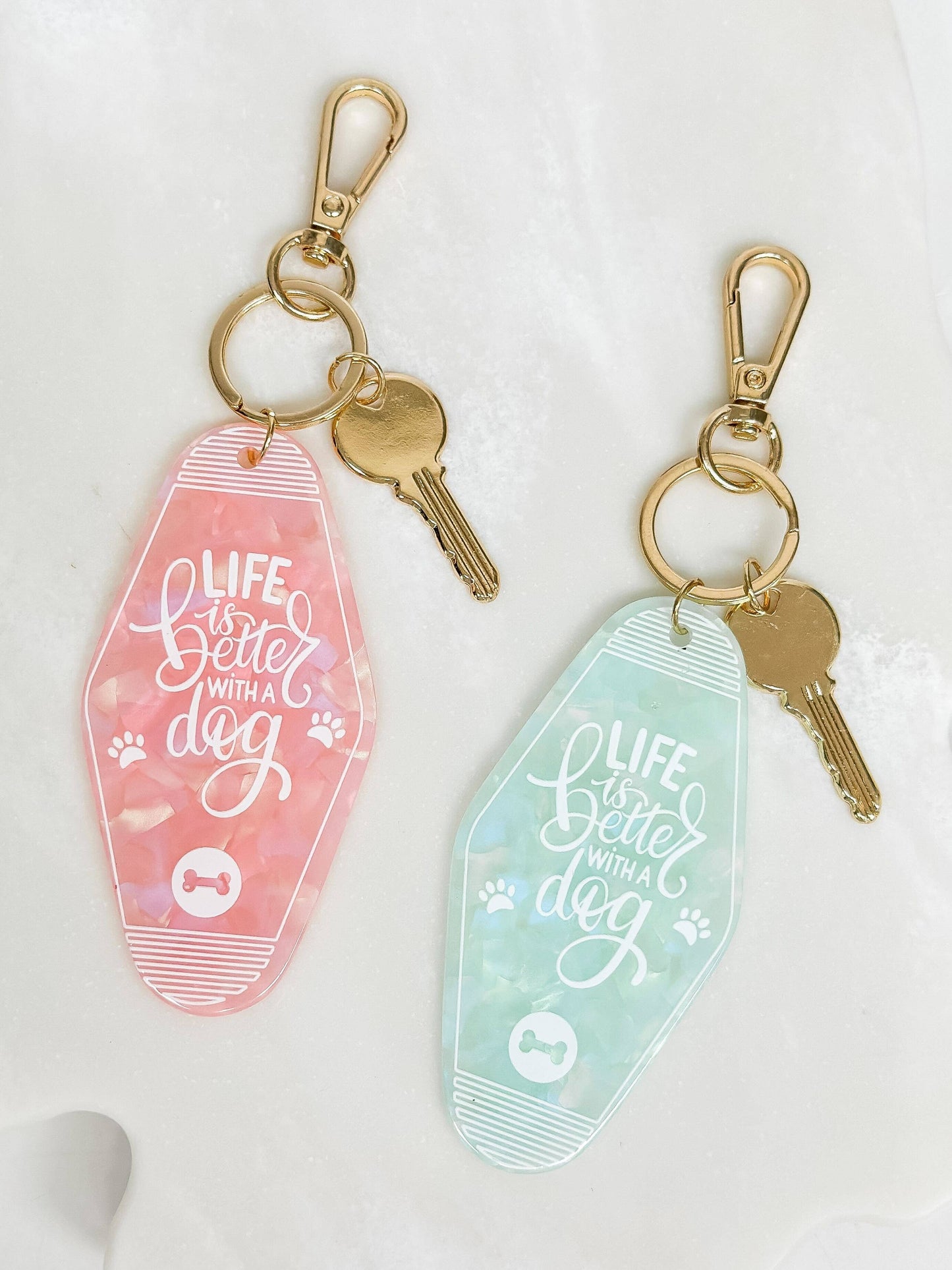 'Life Is Better With A Dog' Retro Motel Keychain: Mint